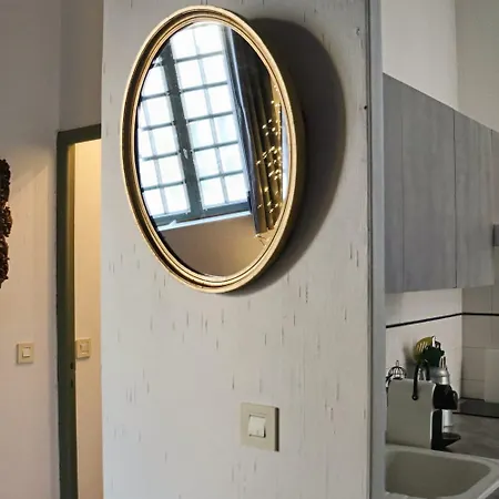 La Tour Des Songes Place Dampmartin Daire *