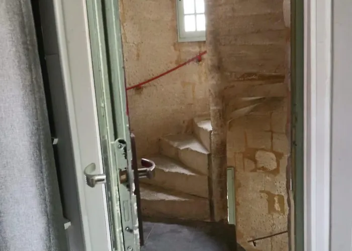 Appartamento La Tour Des Songes Place Dampmartin
